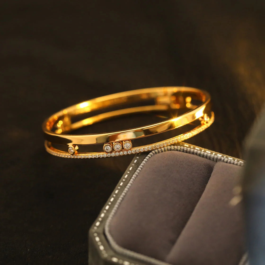 [OrnoraJewelry]Move Romane Diamond Bangle Bracelet