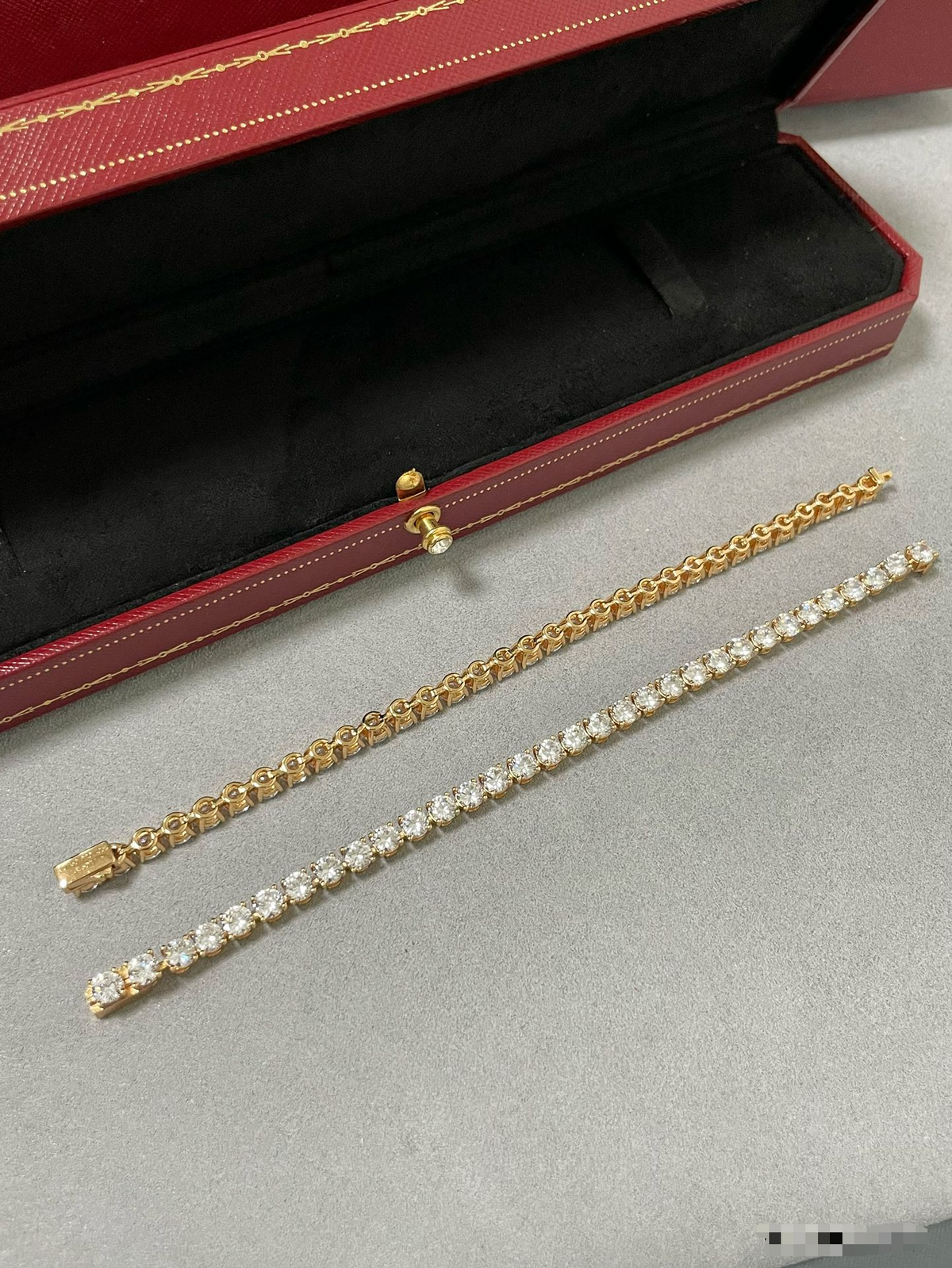 [OrnoraJewelry]TENNIS BRACELET WITH FULL DIAMOND SETTING