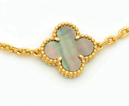 [OrnoraJewelry] CLOVER 5 MOTIF GRAY MOP BRACELET COLLECTION