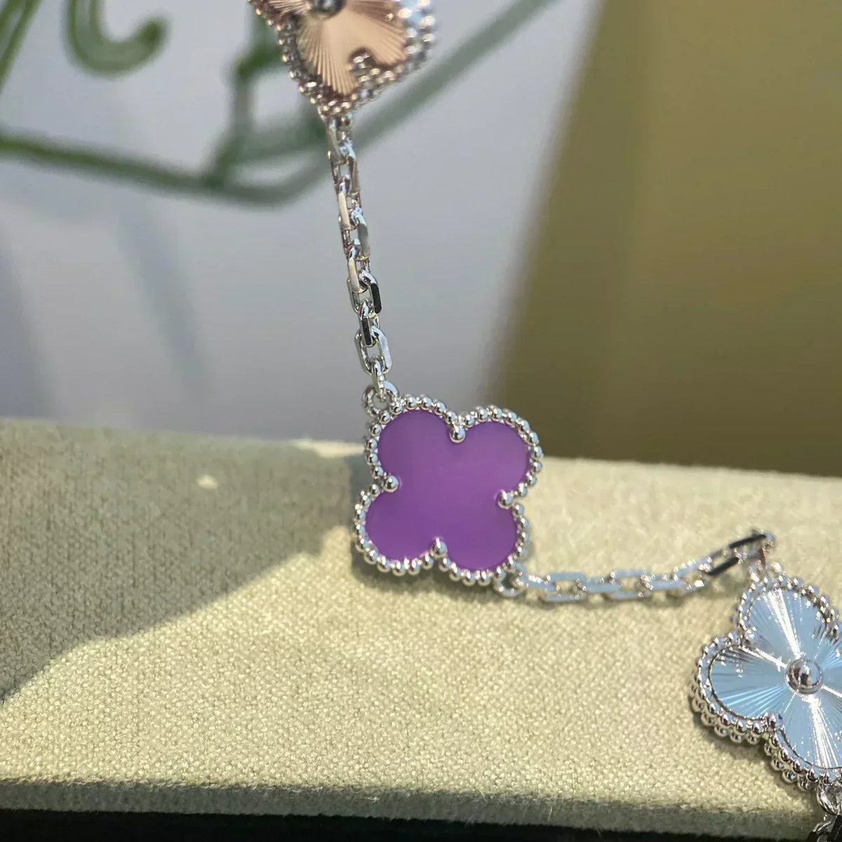 [OrnoraJewelry] CLOVER 5 MOTIF VIOLET BRACELET COLLECTION