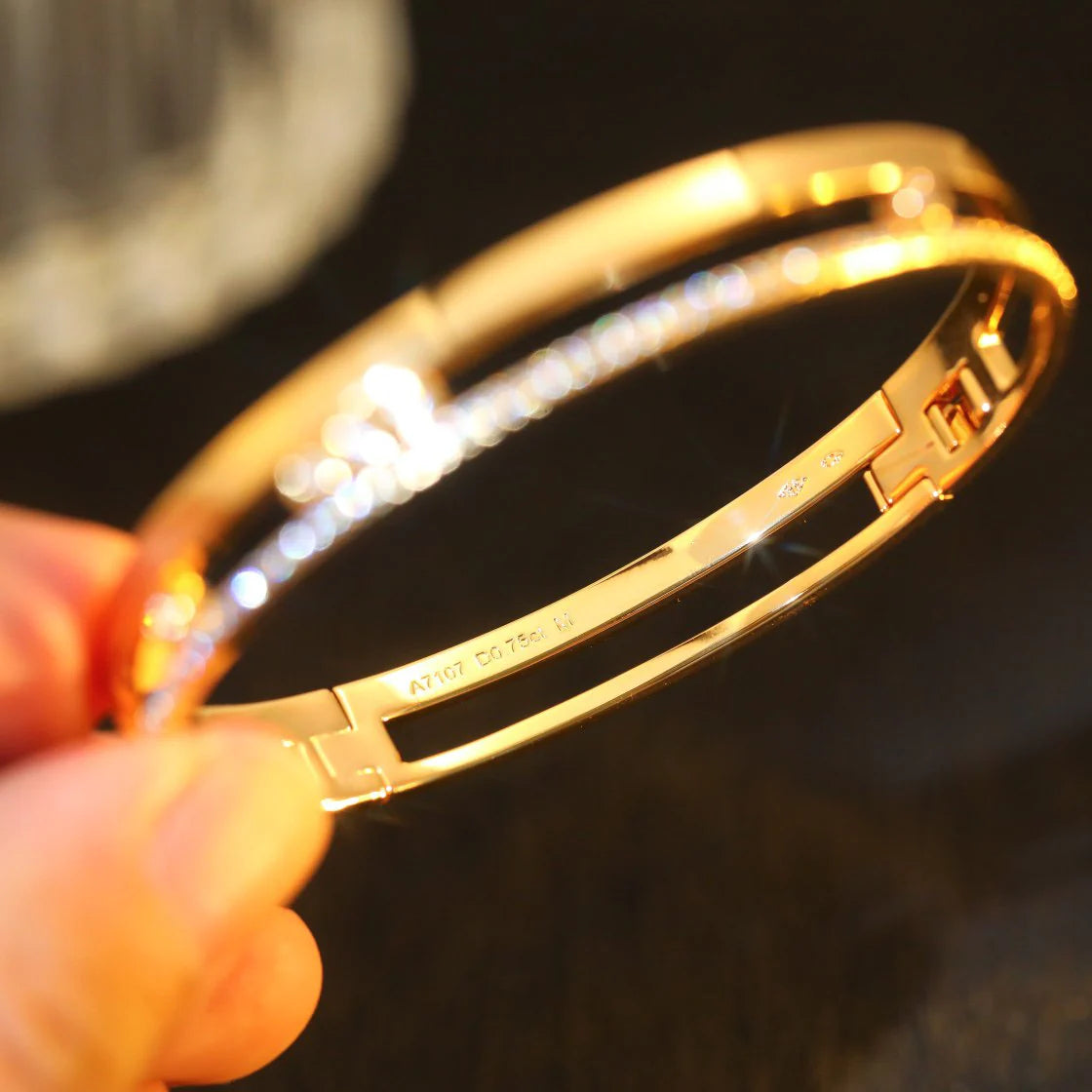 [OrnoraJewelry]Move Romane Diamond Bangle Bracelet
