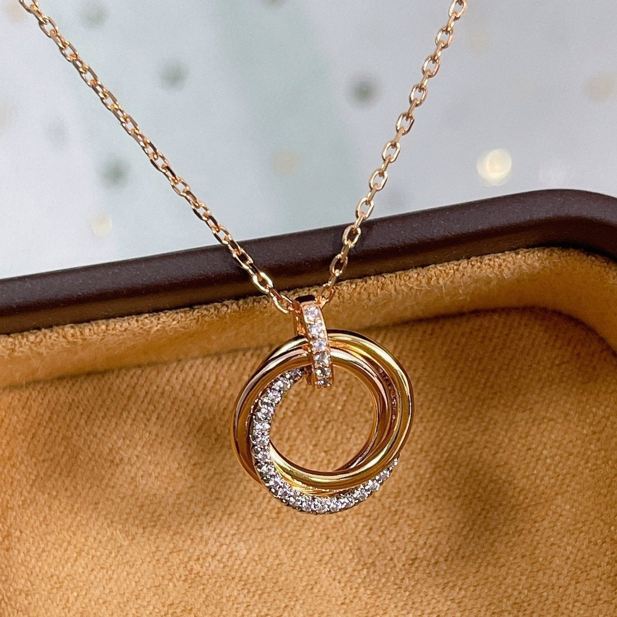 [OrnoraJewelry]TRINITY NECKLACE SILVER GOLD PINK GOLD DIAMONDS