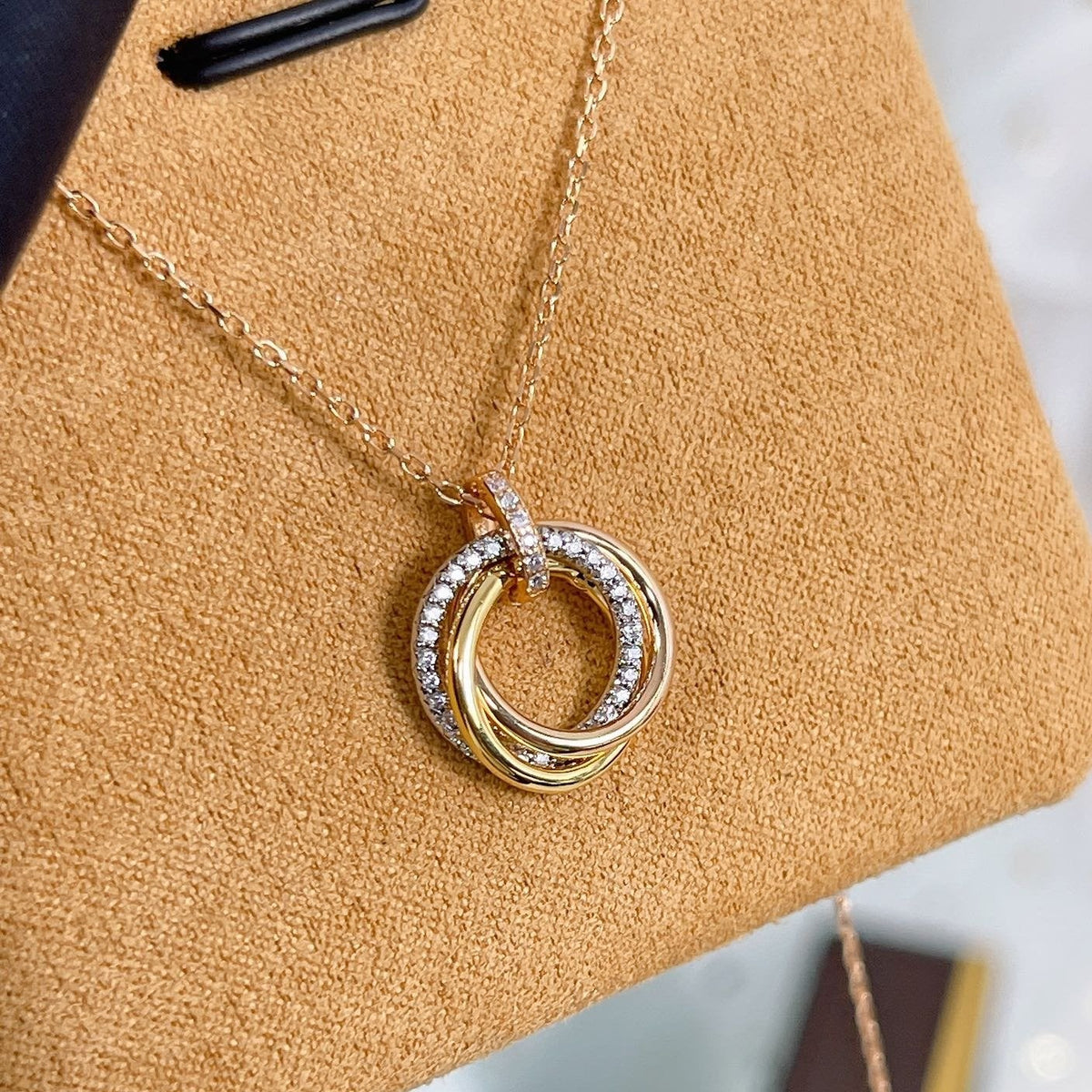 [OrnoraJewelry]TRINITY NECKLACE SILVER GOLD PINK GOLD DIAMONDS
