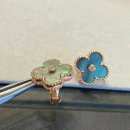 [OrnoraJewelry]CLOVER MEDIUM 1 MOTIFS GRAY MOP  DIAMOND EARRINGS