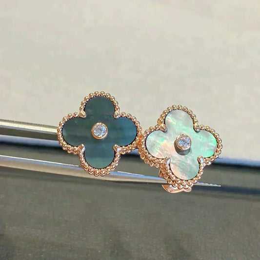 [OrnoraJewelry]CLOVER MEDIUM 1 MOTIFS GRAY MOP  DIAMOND EARRINGS