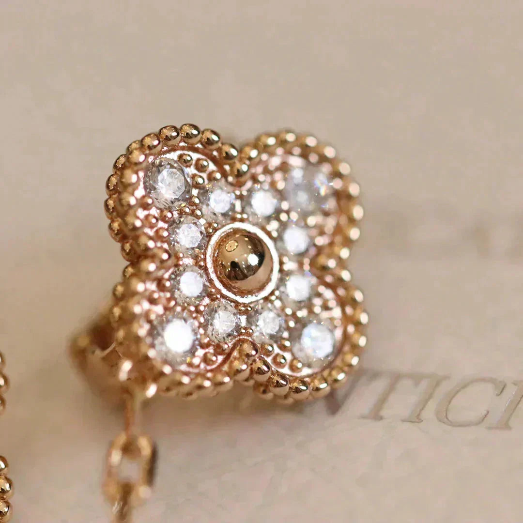 [OrnoraJewelry]CLOVER MEDIUM 1 MOTIFS FUll DIAMOND EARRINGS