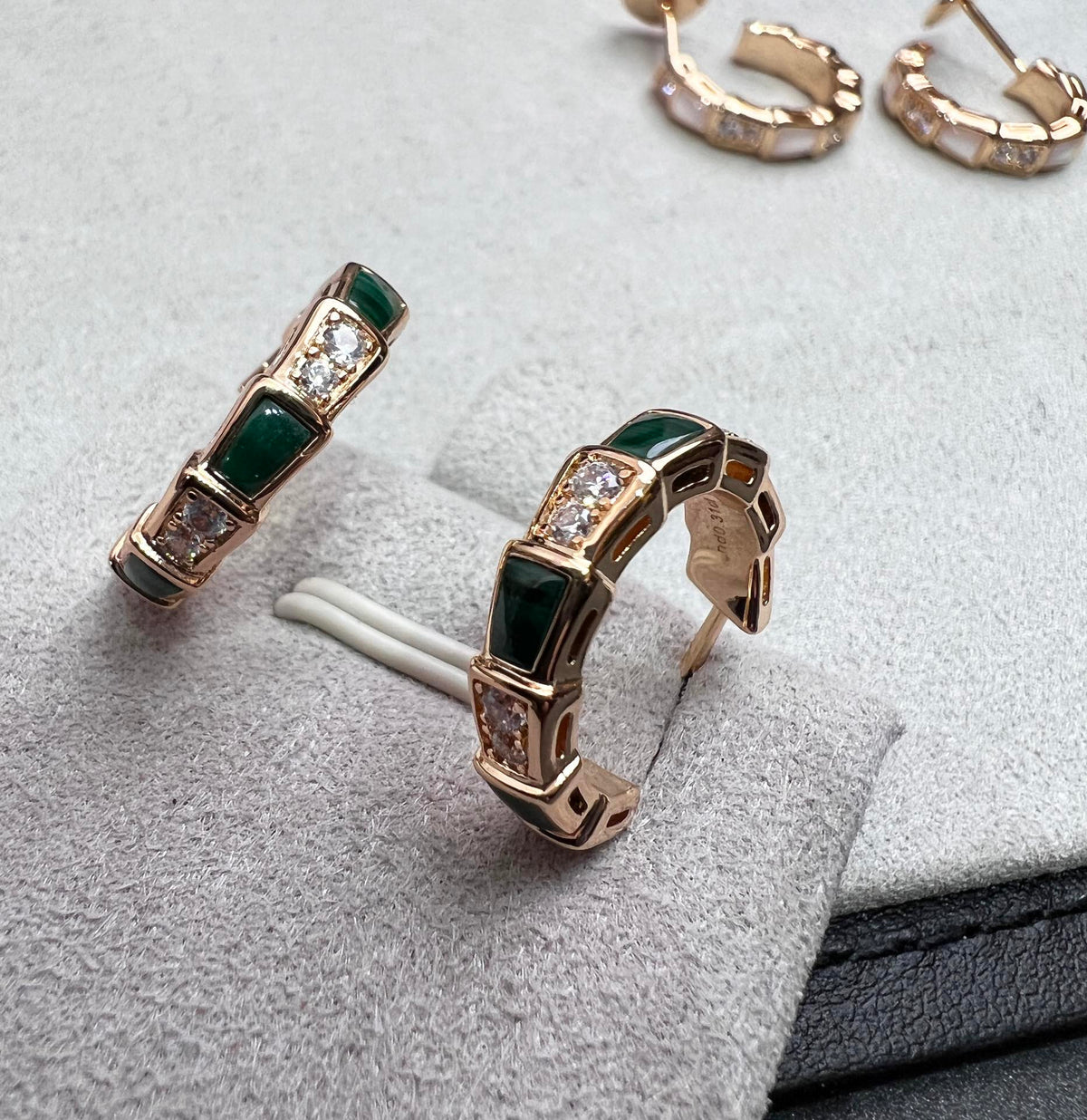 [OrnoraJewelry]SERPENTI MALACHITE PINK GOLD EARRINGS