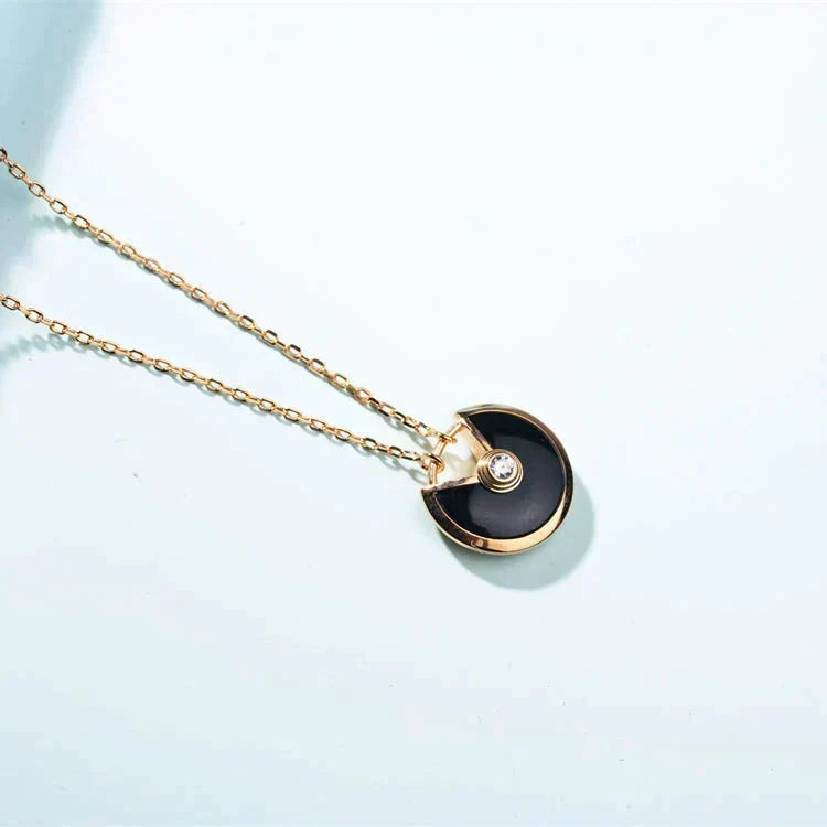 [OrnoraJewelry]AMULETTE GOLD CARNELIAN ONYX NECKLACE