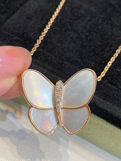 [OrnoraJewelry]BUTTERFLY GOLD MOP DIAMOND NECKLACE