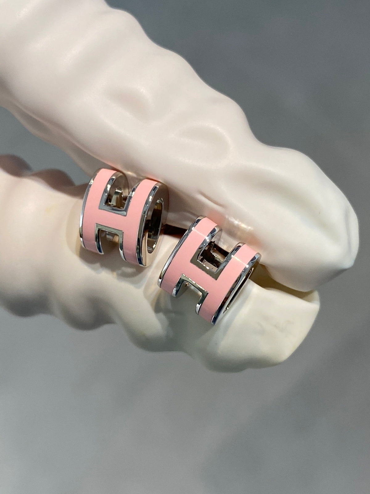 [OrnoraJewelry]MINI POP H SILVER EARRINGS PINK