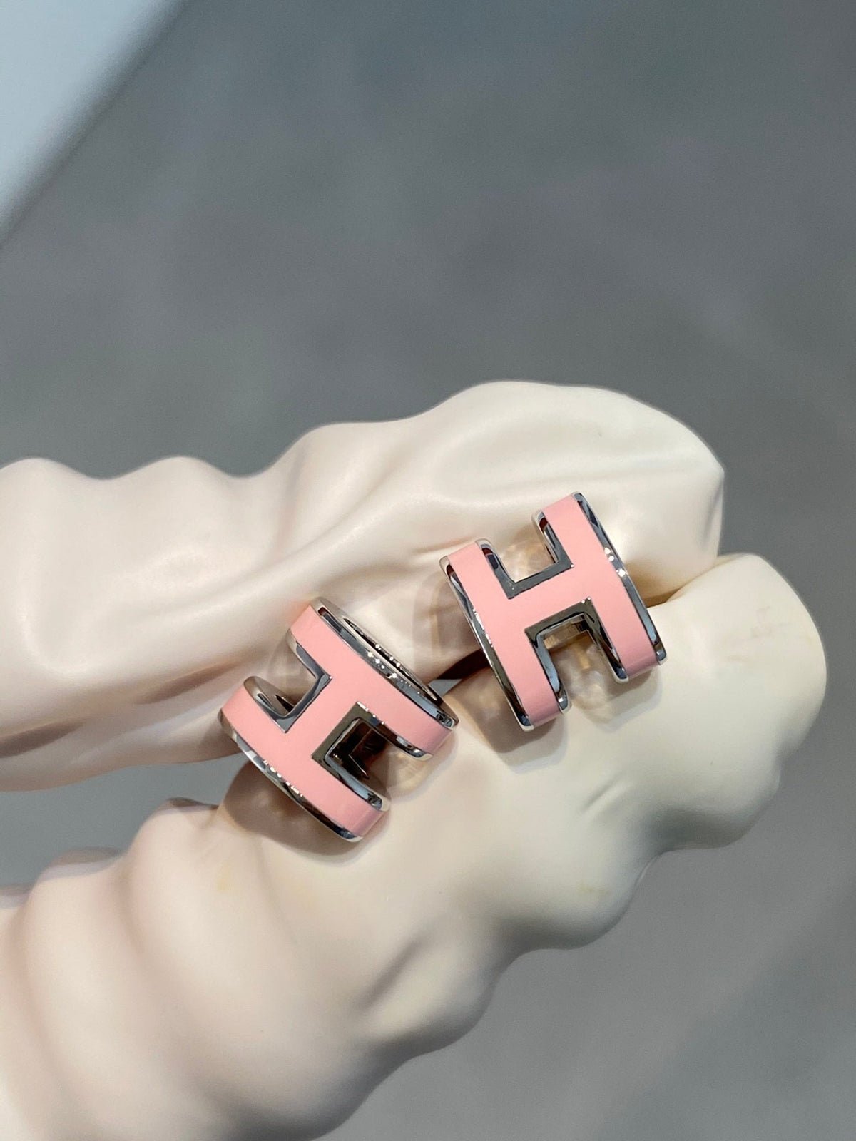 [OrnoraJewelry]MINI POP H SILVER EARRINGS PINK