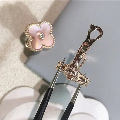 [OrnoraJewelry]CLOVER MEDIUM 1 MOTIFS  PINK MOP DIAMOND EARRINGS