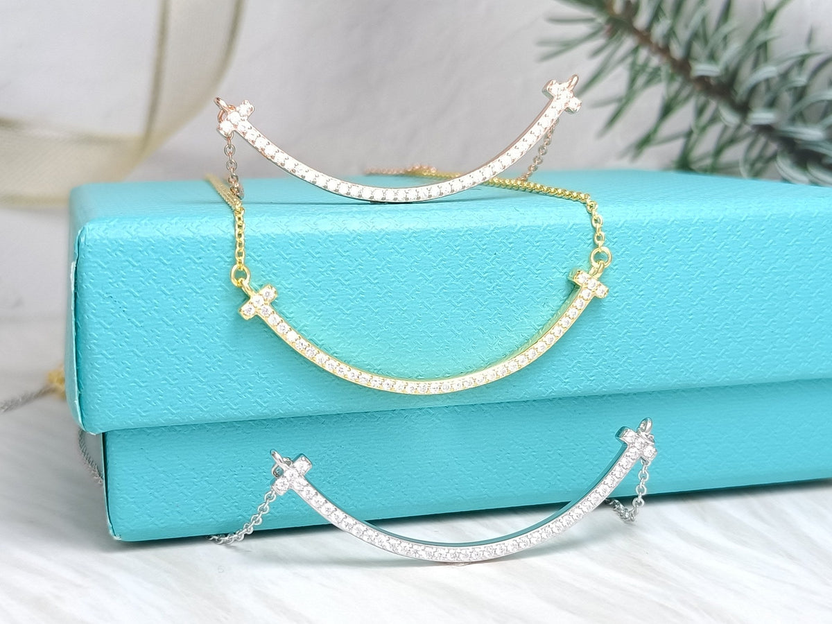 [Ornora Jewelry]BIG SMILE PEDANT DIAMOND NECKLACE