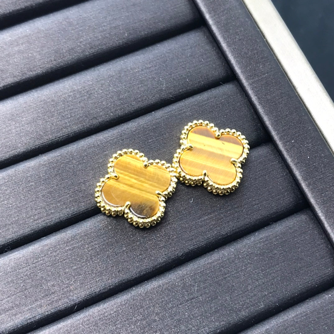 [OrnoraJewelry]CLOVER MEDIUM 1 MOTIFS TIGER EYE EARRINGS