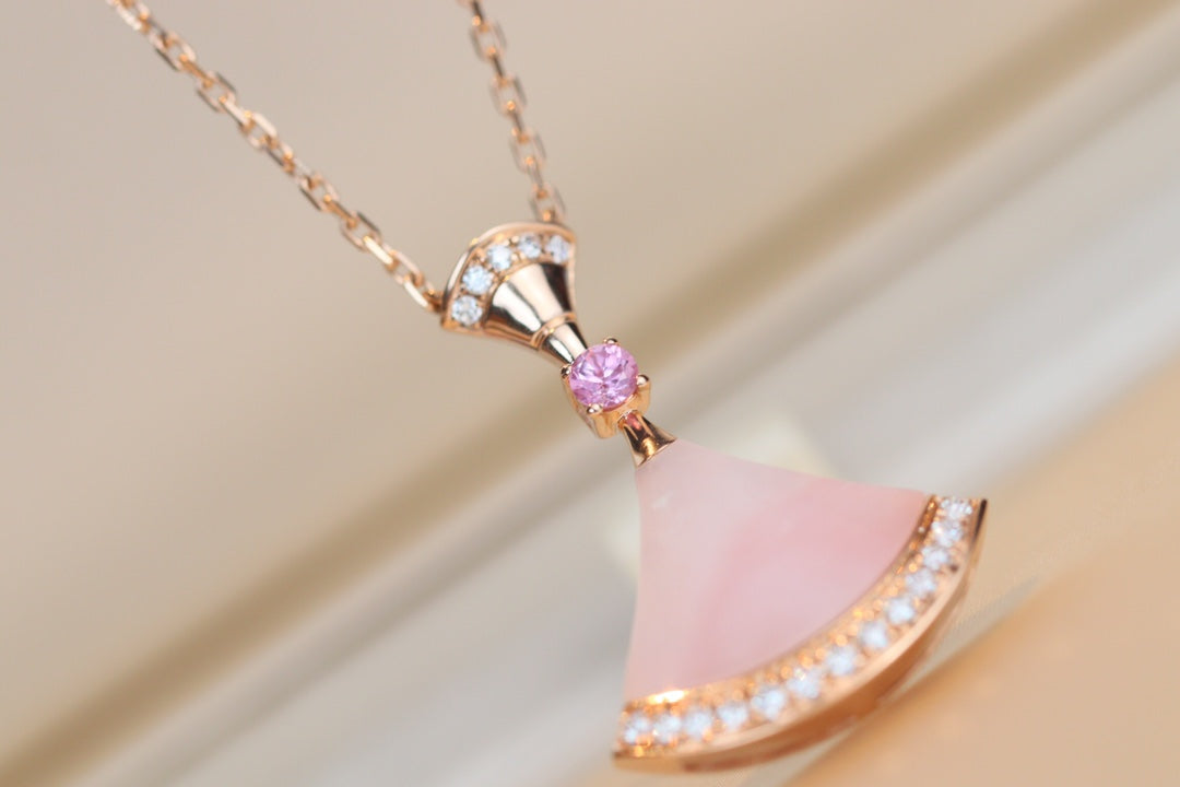 [OrnoraJewelry]DREAM NECKLACE PINK MOP DIAMOND