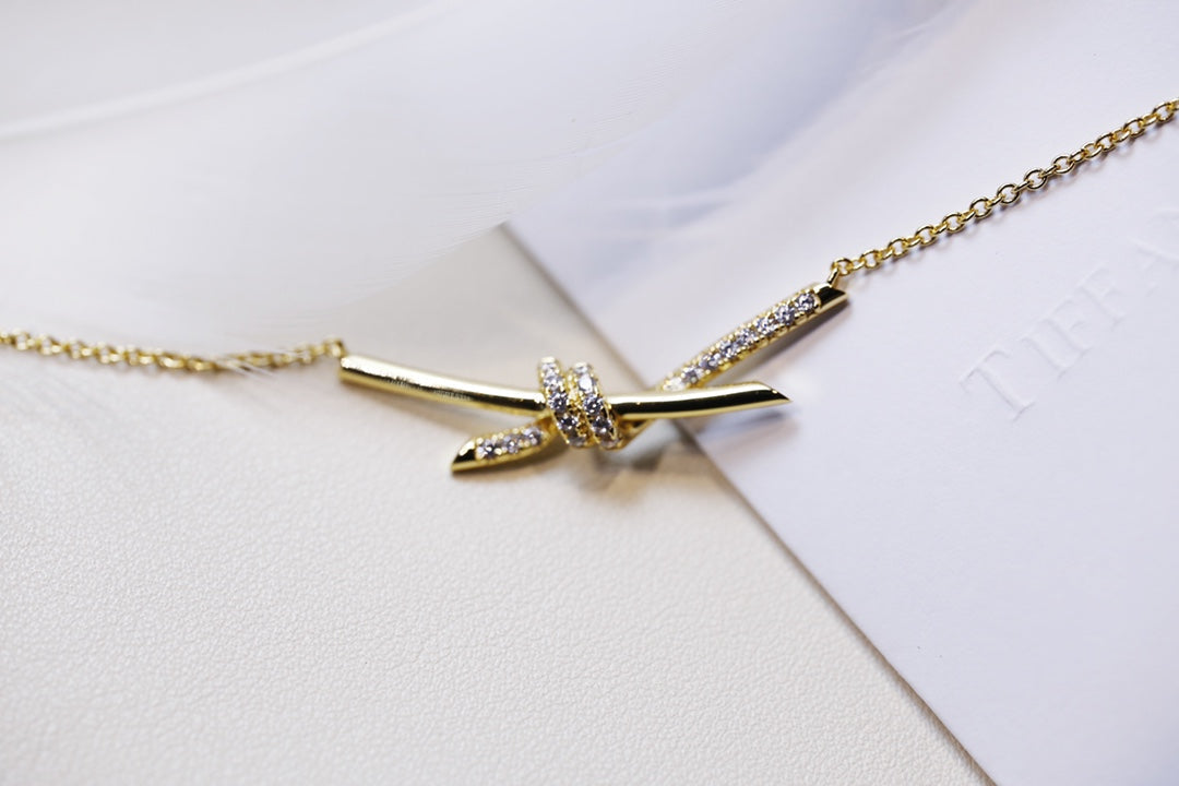 [Ornora Jewelry]KNOT NECKLACE GOLD DIAMONDS