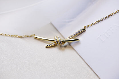 [Ornora Jewelry]KNOT NECKLACE GOLD DIAMONDS