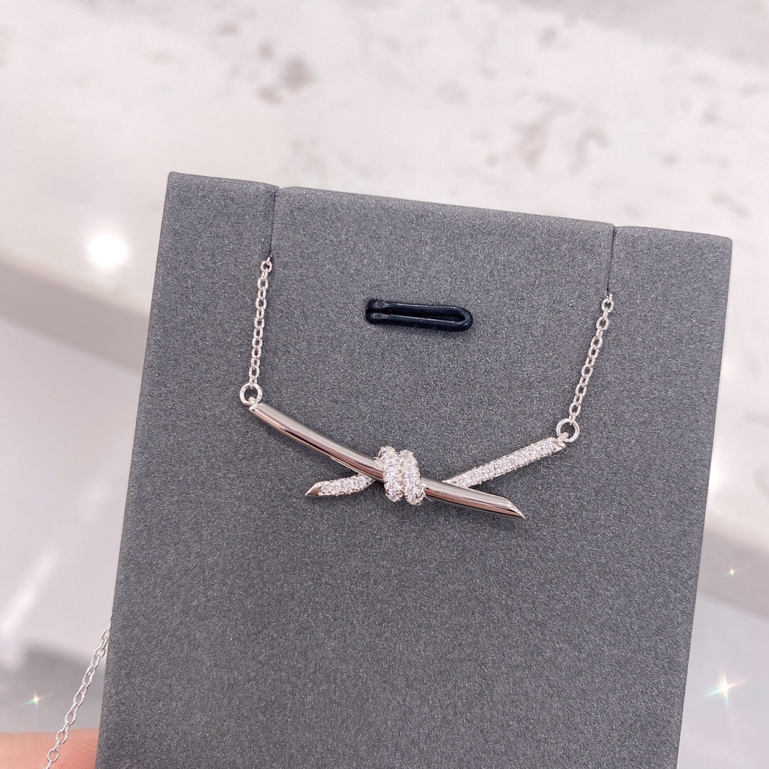 [Ornora Jewelry]KNOT NECKLACE DIAMONDS