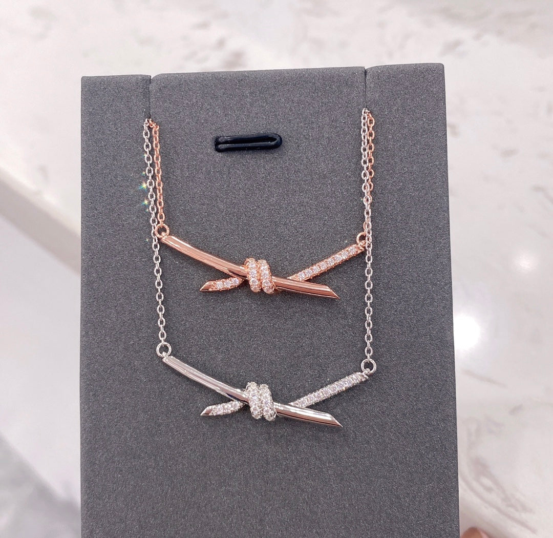[Ornora Jewelry]KNOT NECKLACE DIAMONDS