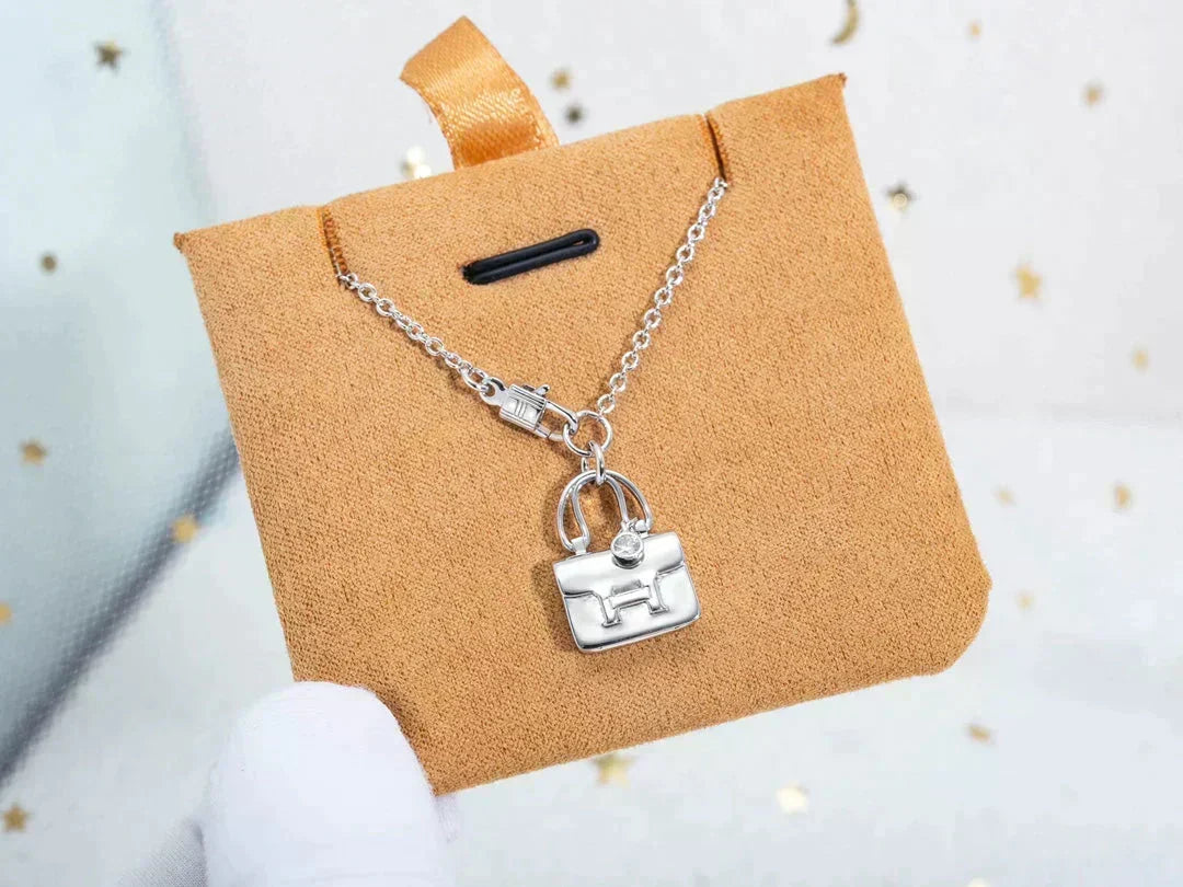 [OrnoraJewelry]AMULETTE PEDANT SILVER NECKLACE
