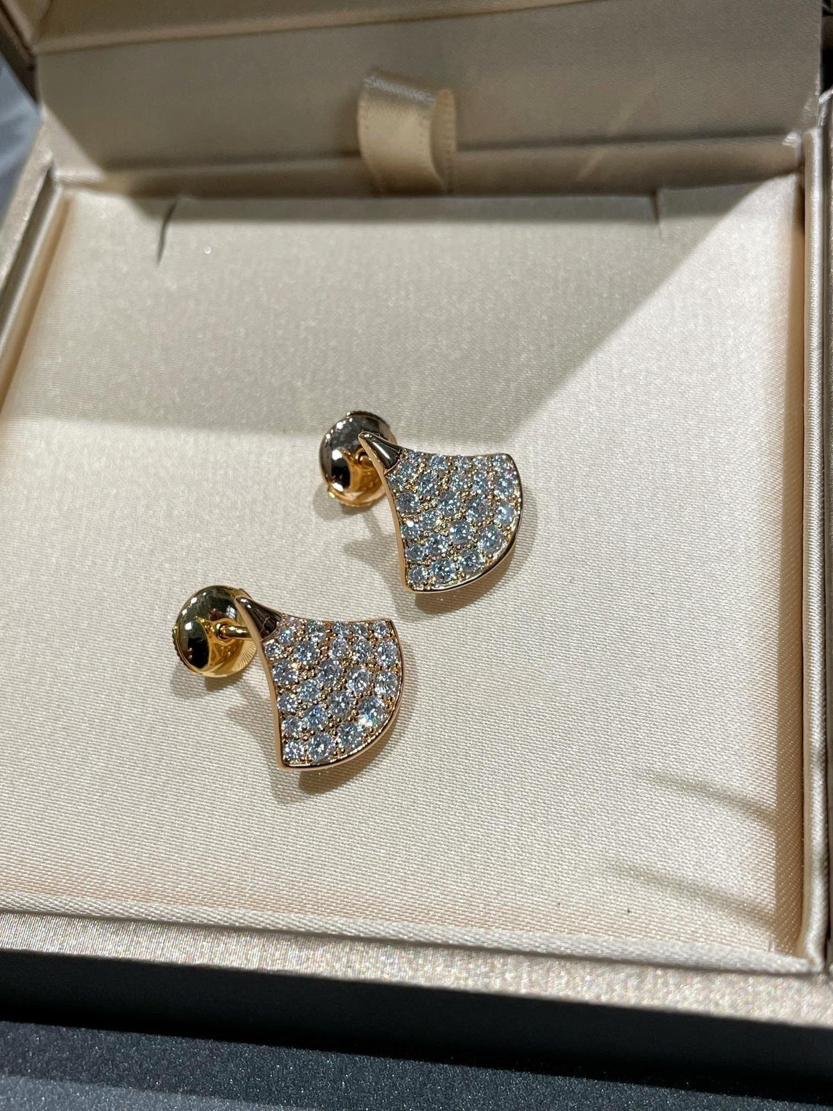 [OrnoraJewelry]DREAM STUD EARRINGS DIAMOND