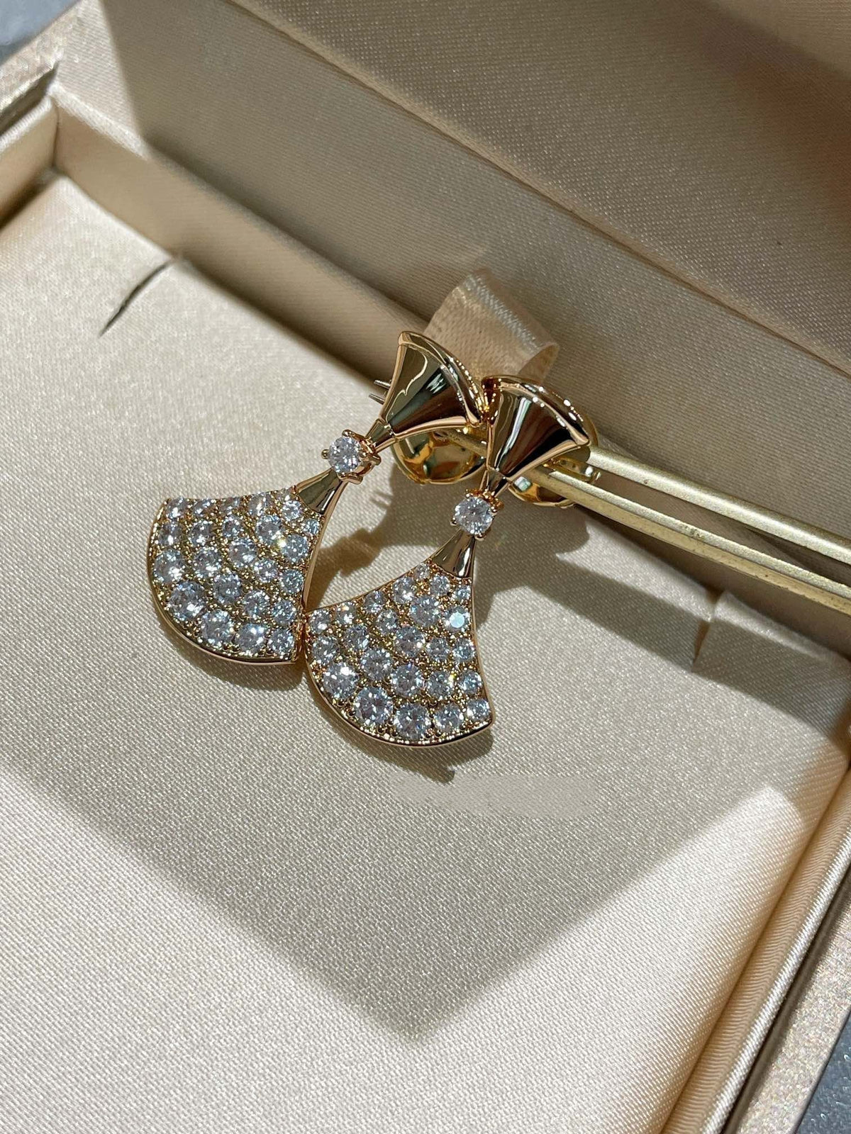 [OrnoraJewelry]DREAM EARRINGS DIAMOND