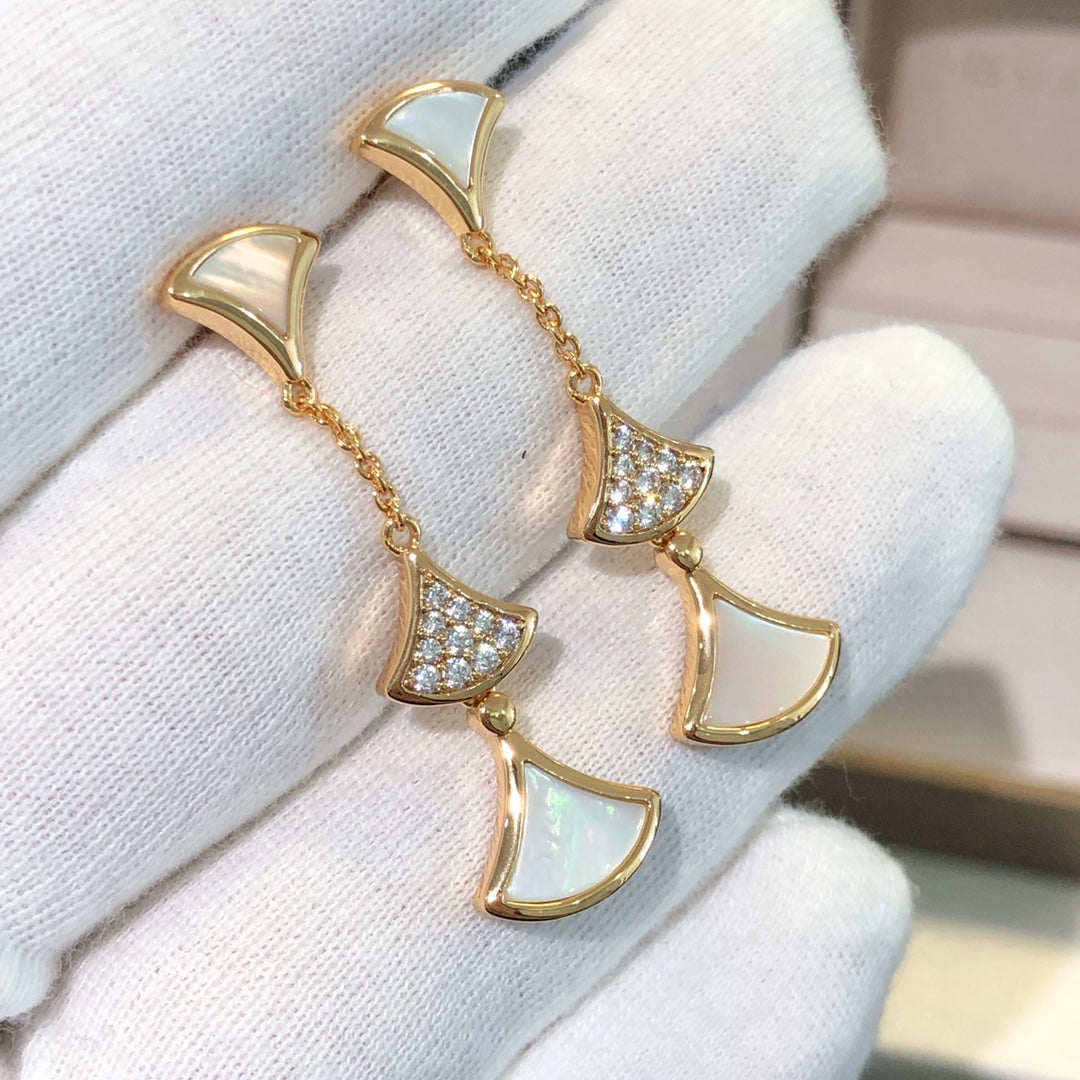 [OrnoraJewelry]DREAM EARRINGS 3 MOTIFS DIAMOND MOP PINK GOLD