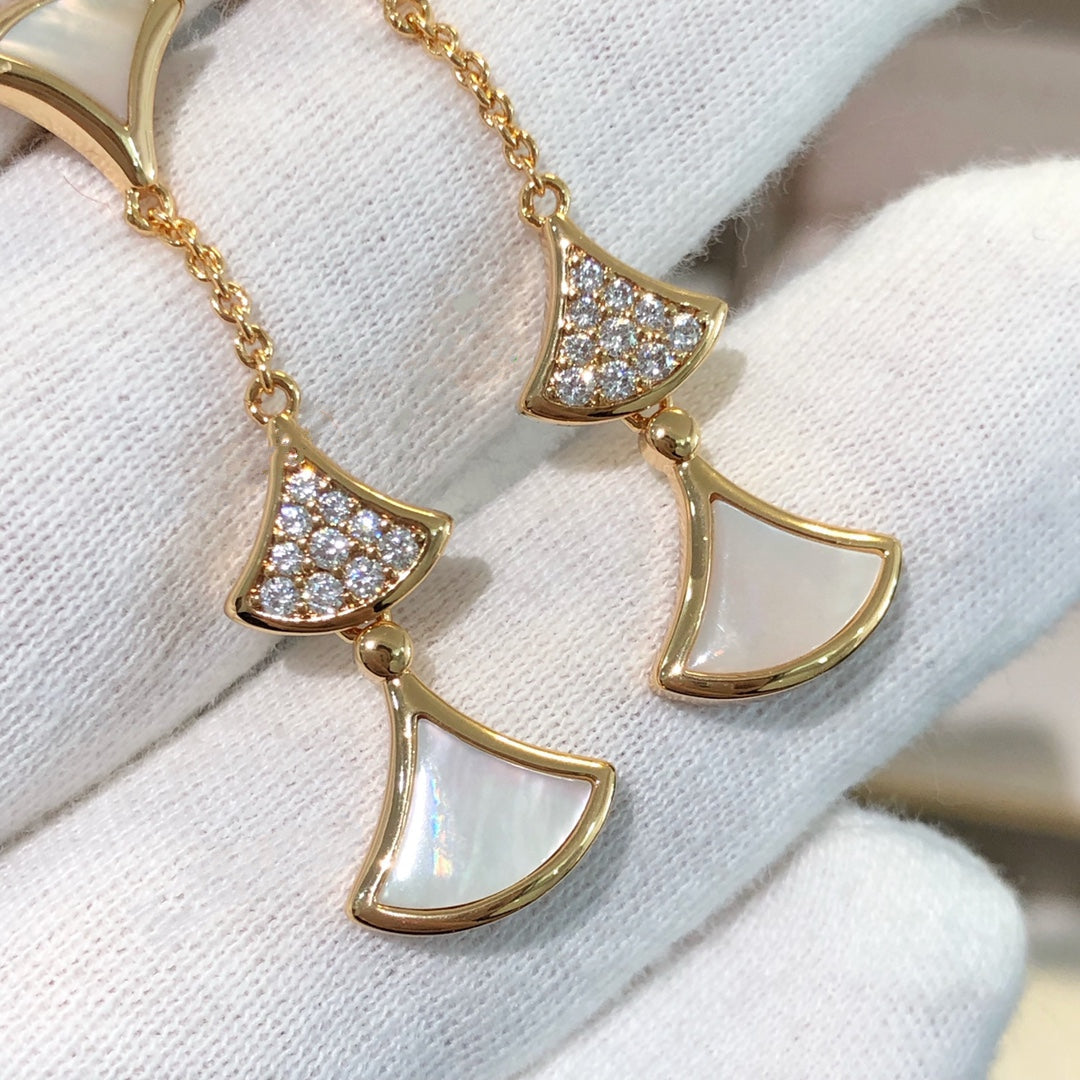 [OrnoraJewelry]DREAM EARRINGS 3 MOTIFS DIAMOND MOP PINK GOLD