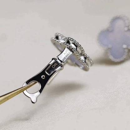 [OrnoraJewelry]CLOVER MEDIUM 1 MOTIFS  WHITE MOP EARRINGS SILVER