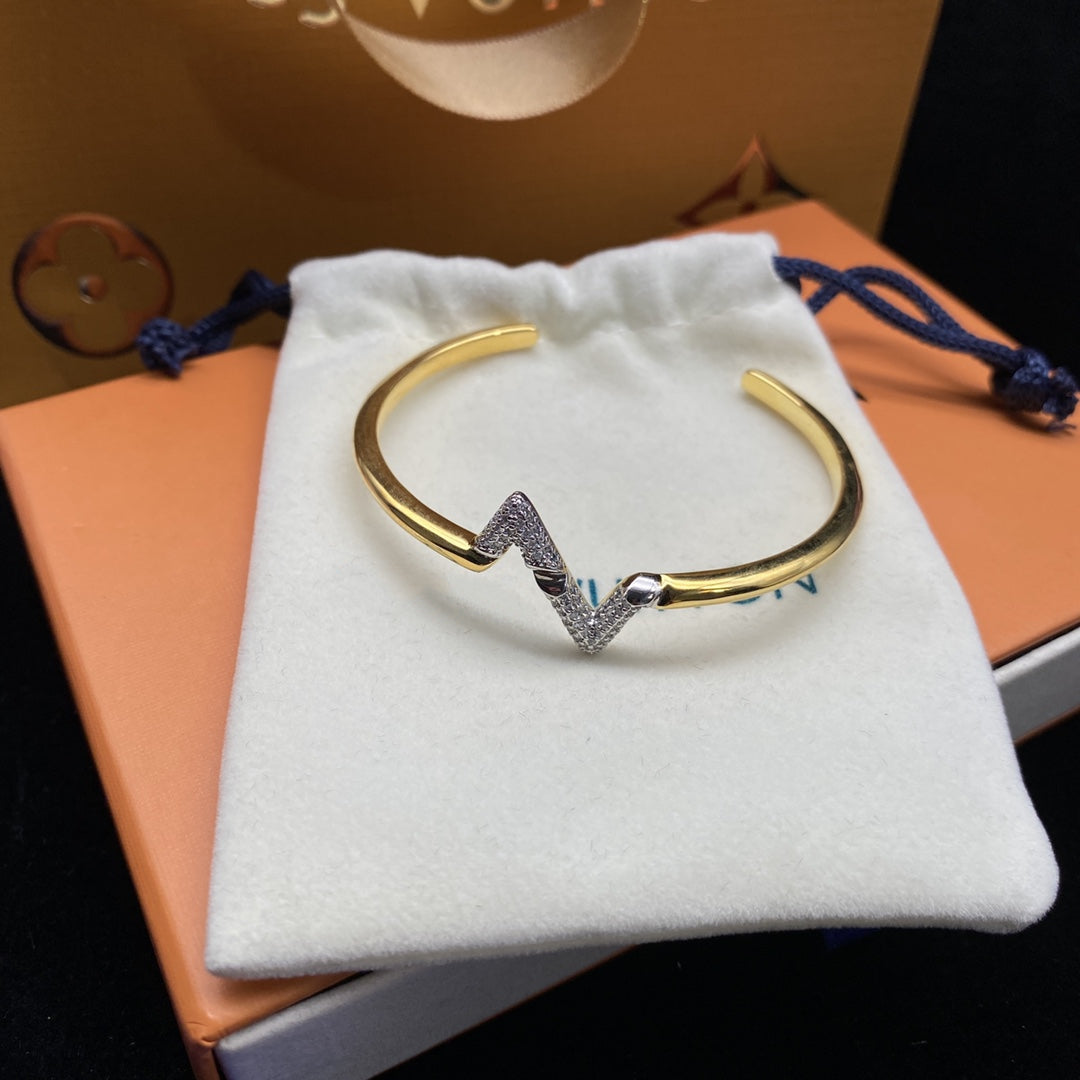 [OrnoraJewelry]VOLTE UPSITE DOWN DIAMOND GOLD OPEN BRACELET