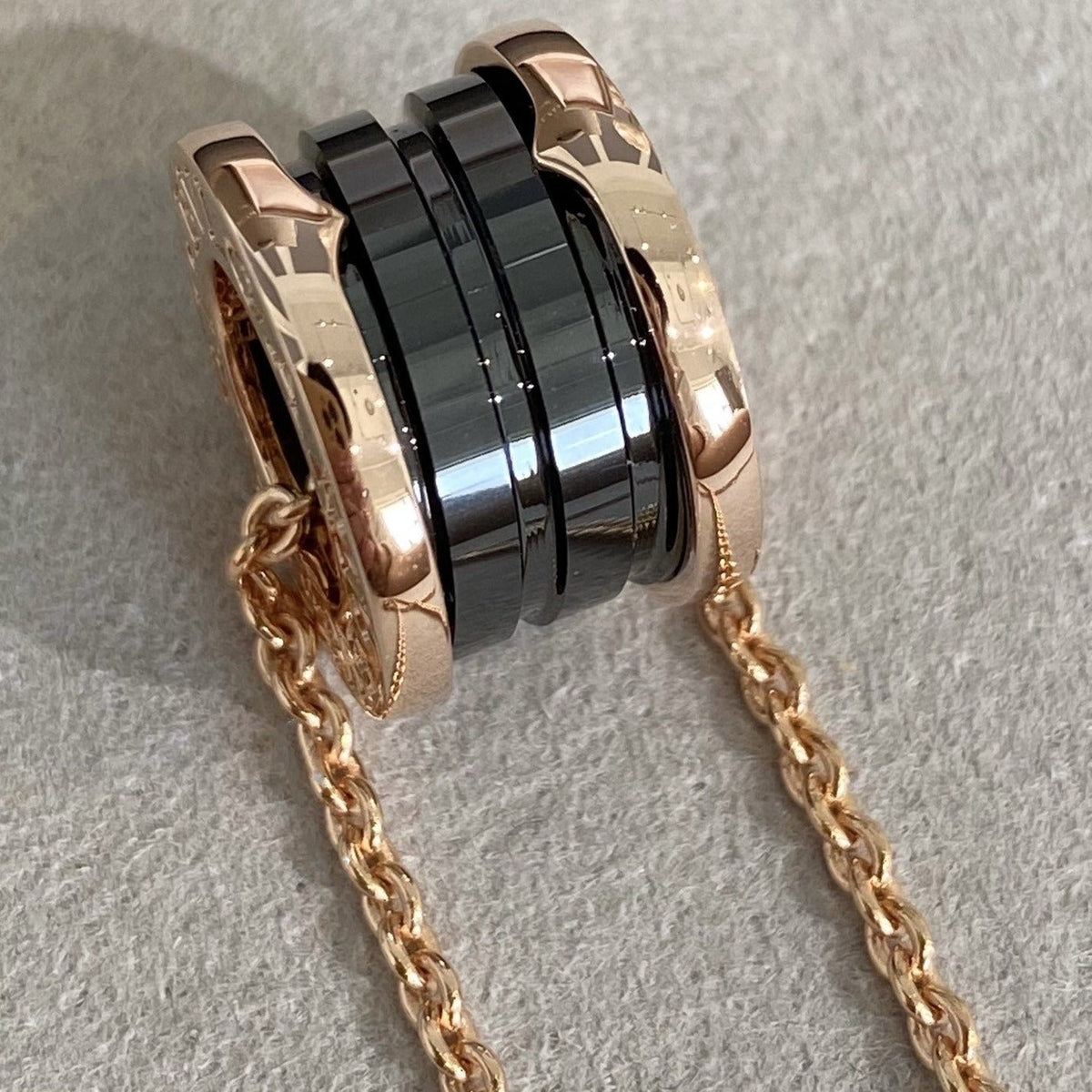 [OrnoraJewelry]ZERO 1 BLACK CERAMIC PINK GOLD NECKLACE