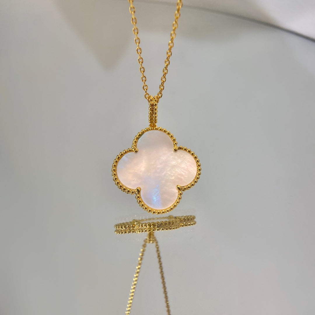 [OrnoraJewelry]CLOVER 25MM MOP LARGE PENDANT NECKLACE