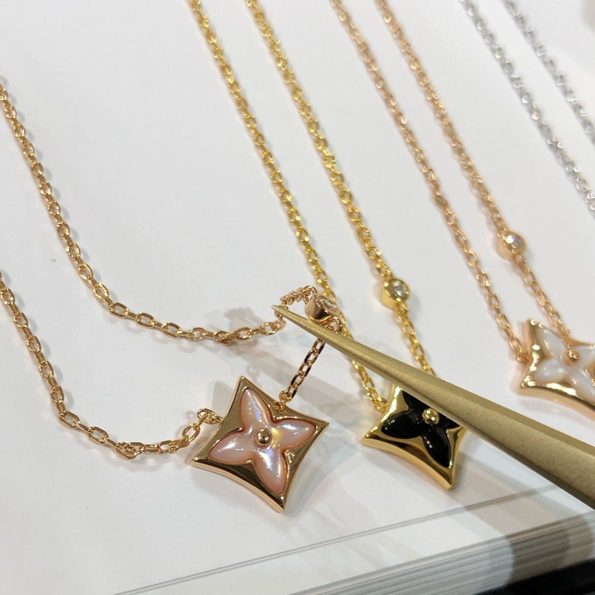 [OrnoraJewelry]OrnoraBLACK MOP NECKLACE