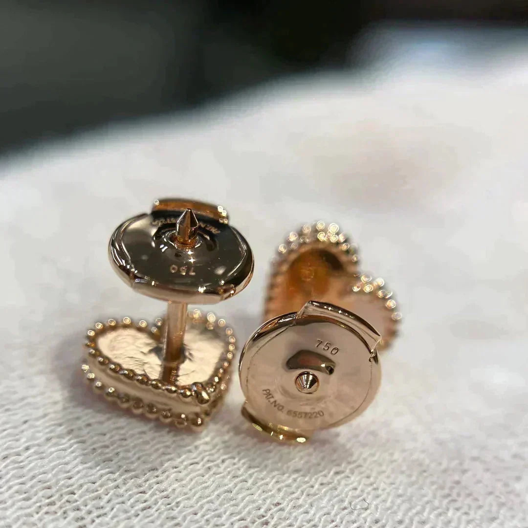 [OrnoraJewelry]HEART CARNELIAN STUD EARRINGS
