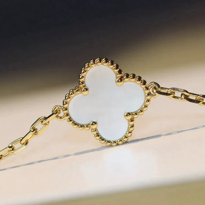 [OrnoraJewelry]CLOVER 20 MOTIFS WHITE MOP NECKLACE