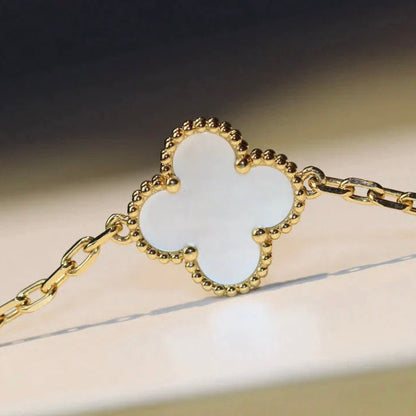 [OrnoraJewelry]CLOVER 20 MOTIFS WHITE MOP NECKLACE