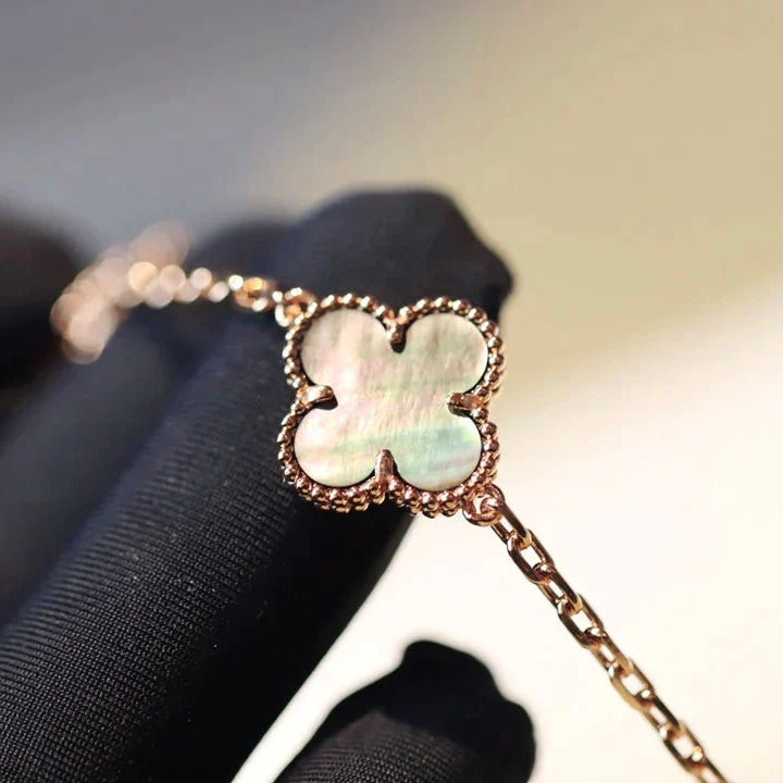 [OrnoraJewelry]CLOVER 20 MOTIFS DARK MOP DIAMOND  NECKLACE