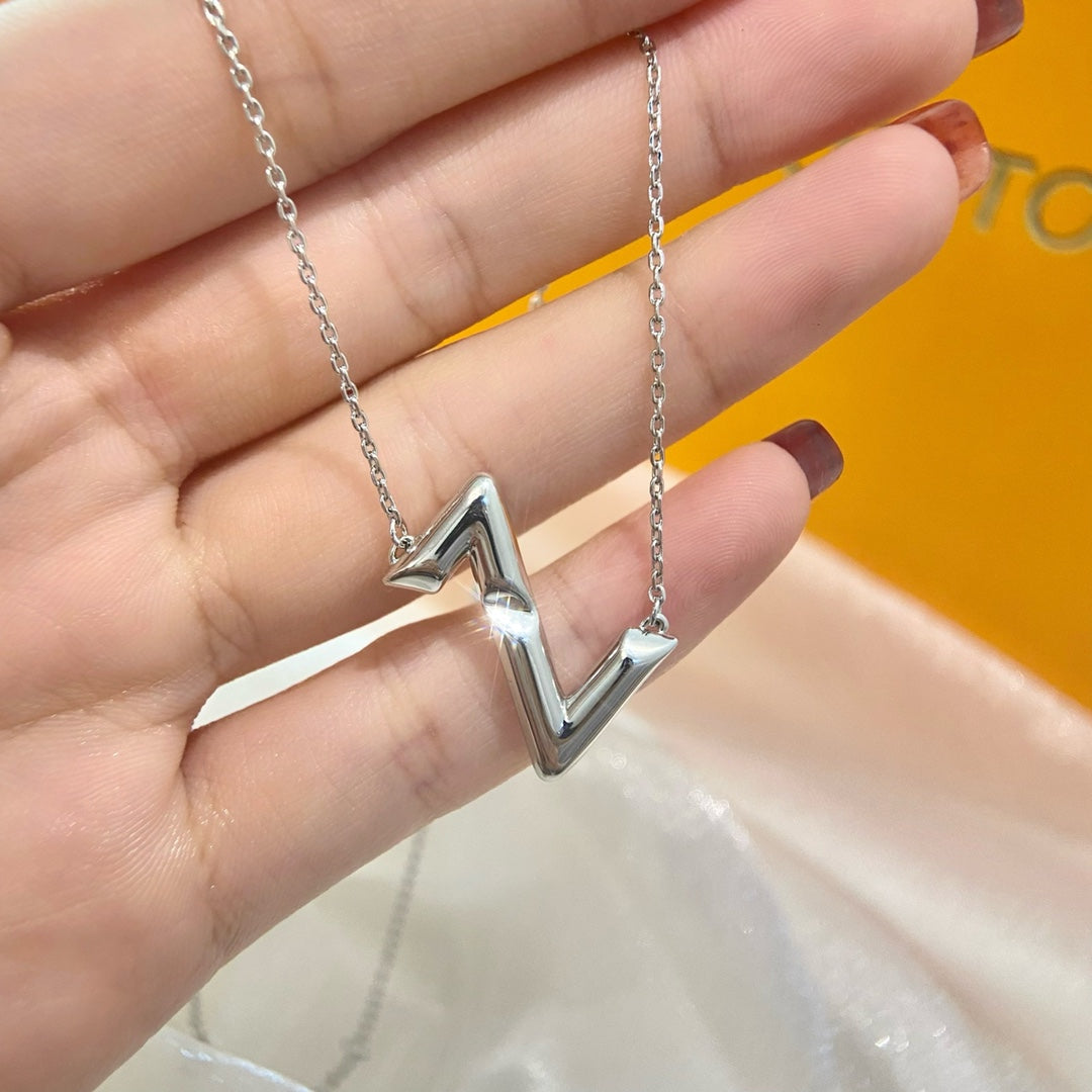 [OrnoraJewelry]VOLTE UPSIDE DOWN NECKLACE