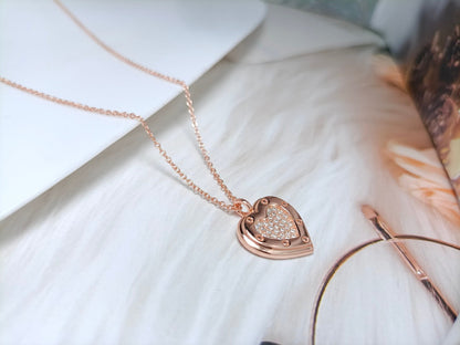 [Ornora Jewelry]HEART DIAMONDS PEDANT NECKLACE
