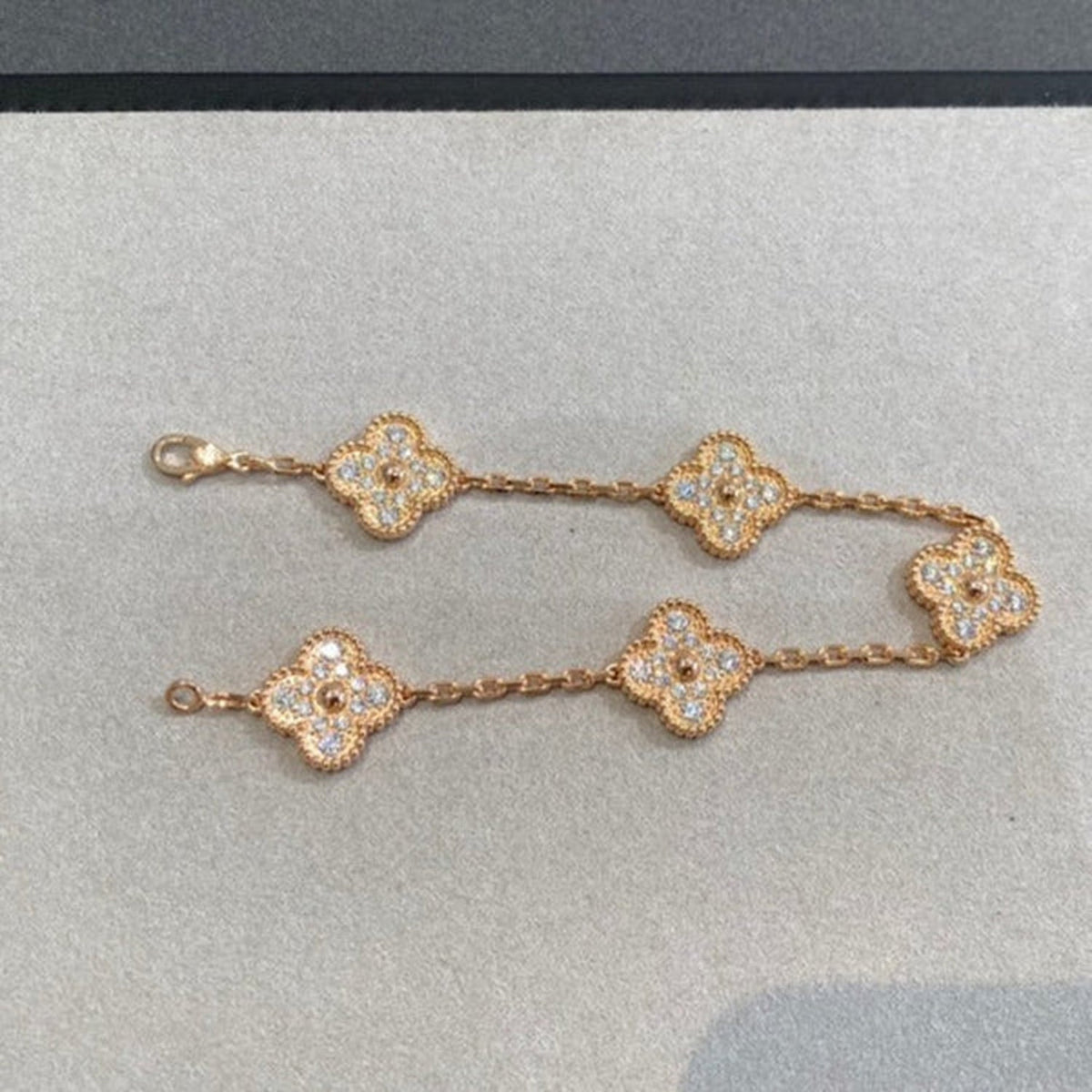[Ornora Jewelry] CLOVER 5 MOTIF FULL DIAMOND BRACELET COLLECTION