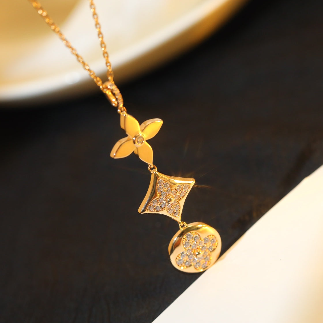 [OrnoraJewelry]OrnoraAND SUN DIAMOND PINK GOLD NECKLACE