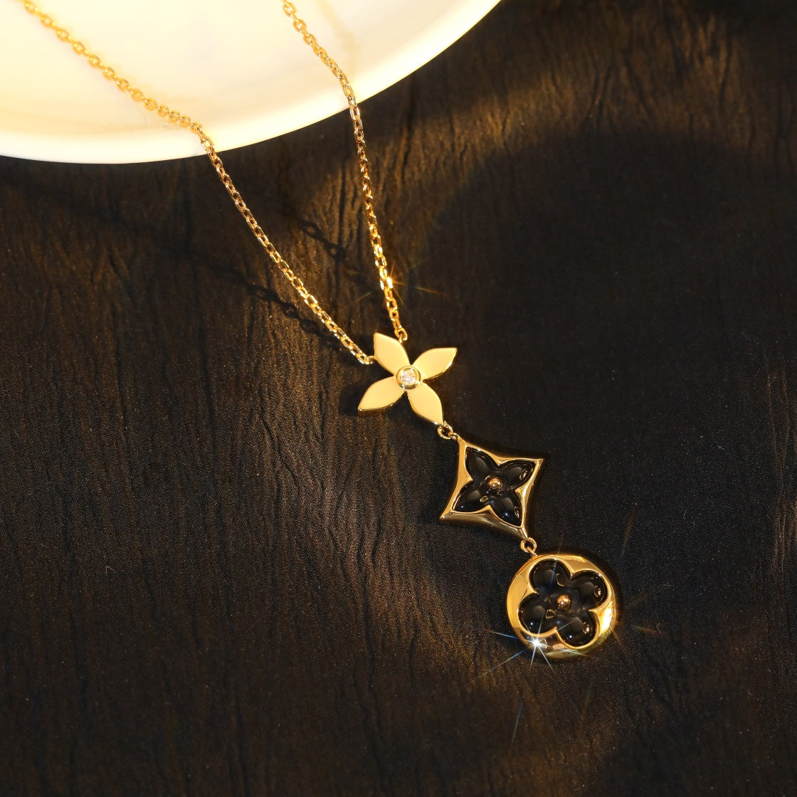 [OrnoraJewelry]OrnoraAND SUN ONYX PINK GOLD NECKLACE