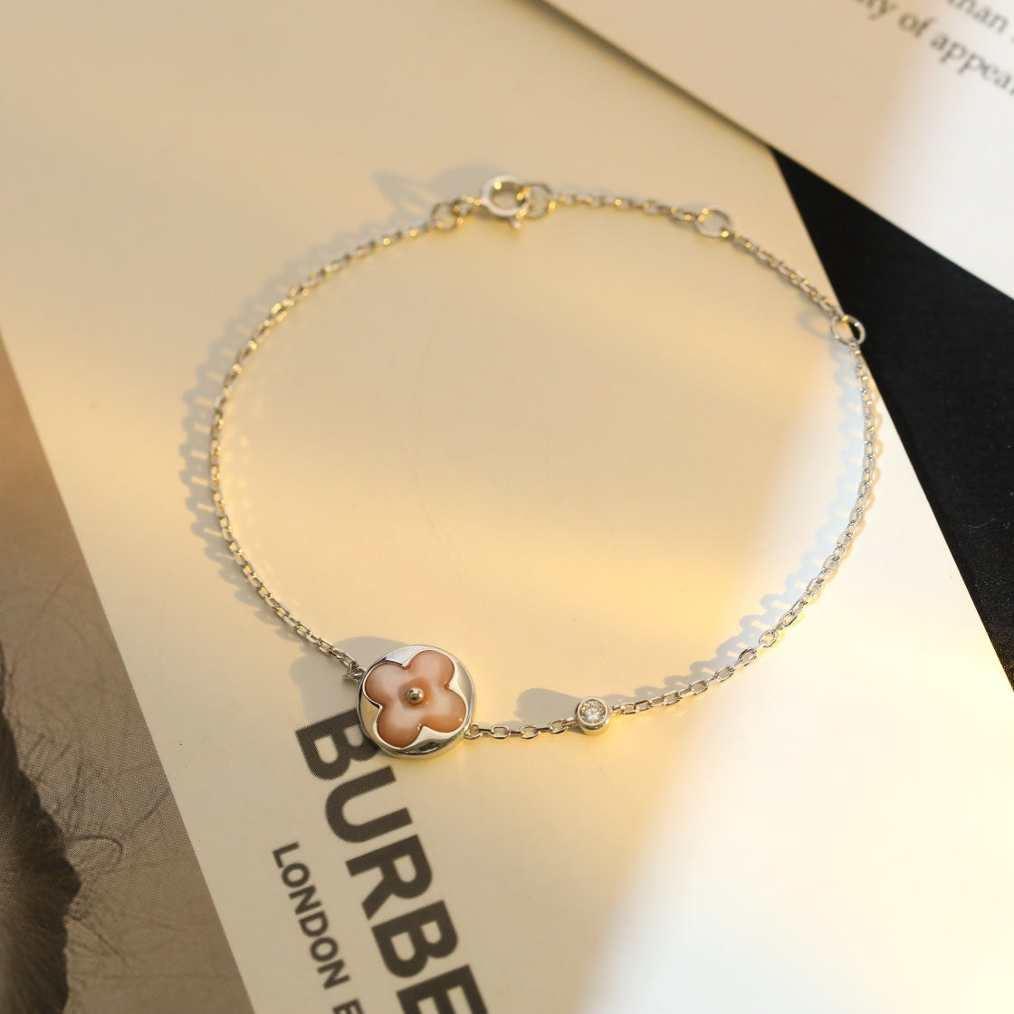 [OrnoraJewelry]SUN MOTIF PINK MOP SILVER BRACELET
