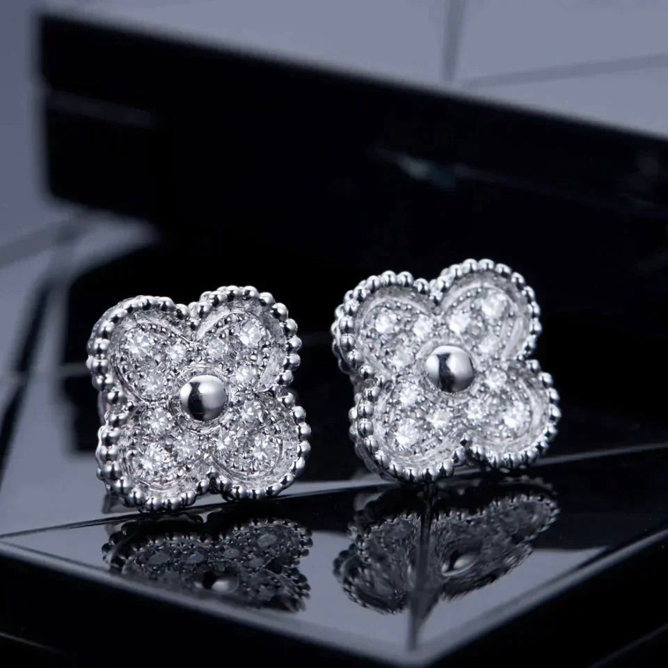 [OrnoraJewelry]CLOVER 1 MOTIFS DIAMOND STUD EARRINGS SILVER