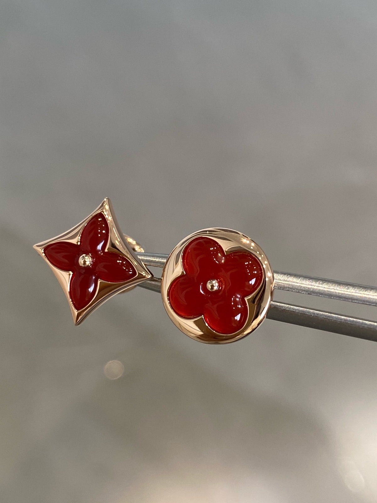 [OrnoraJewelry]OrnoraAND SUN PINK GOLD CARNELIAN STUD EARRINGS