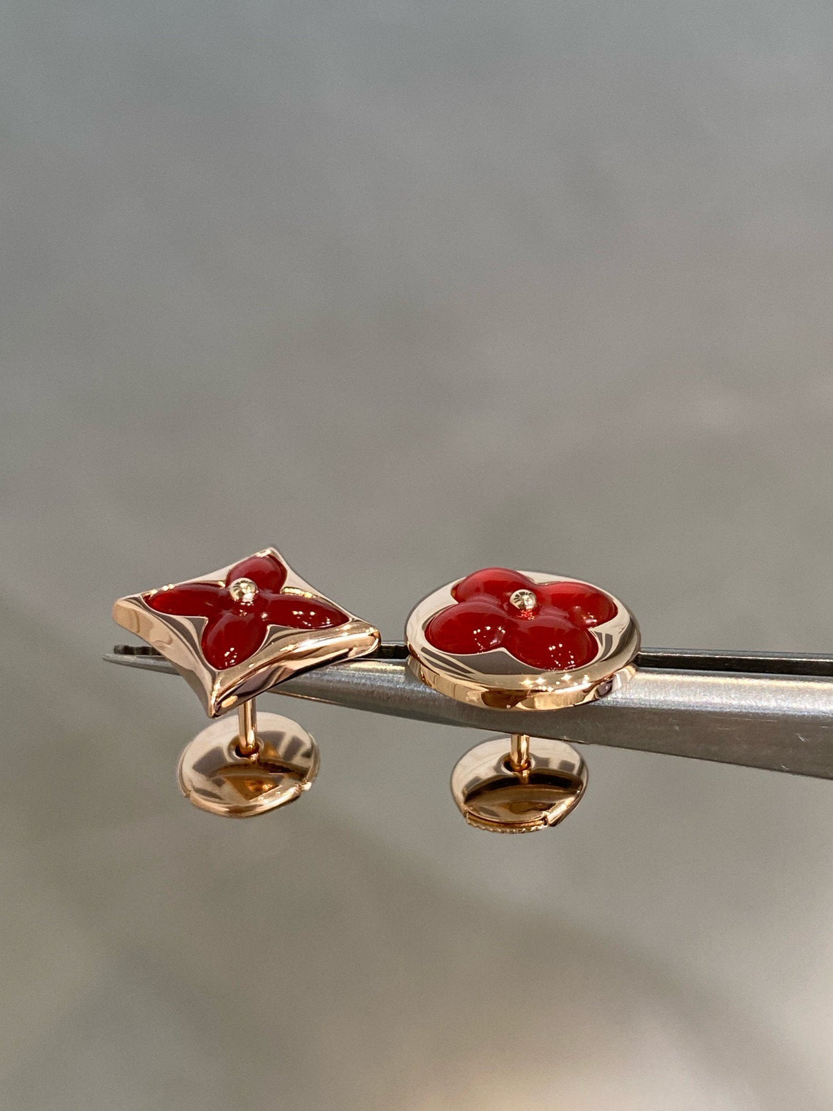 [OrnoraJewelry]OrnoraAND SUN PINK GOLD CARNELIAN STUD EARRINGS