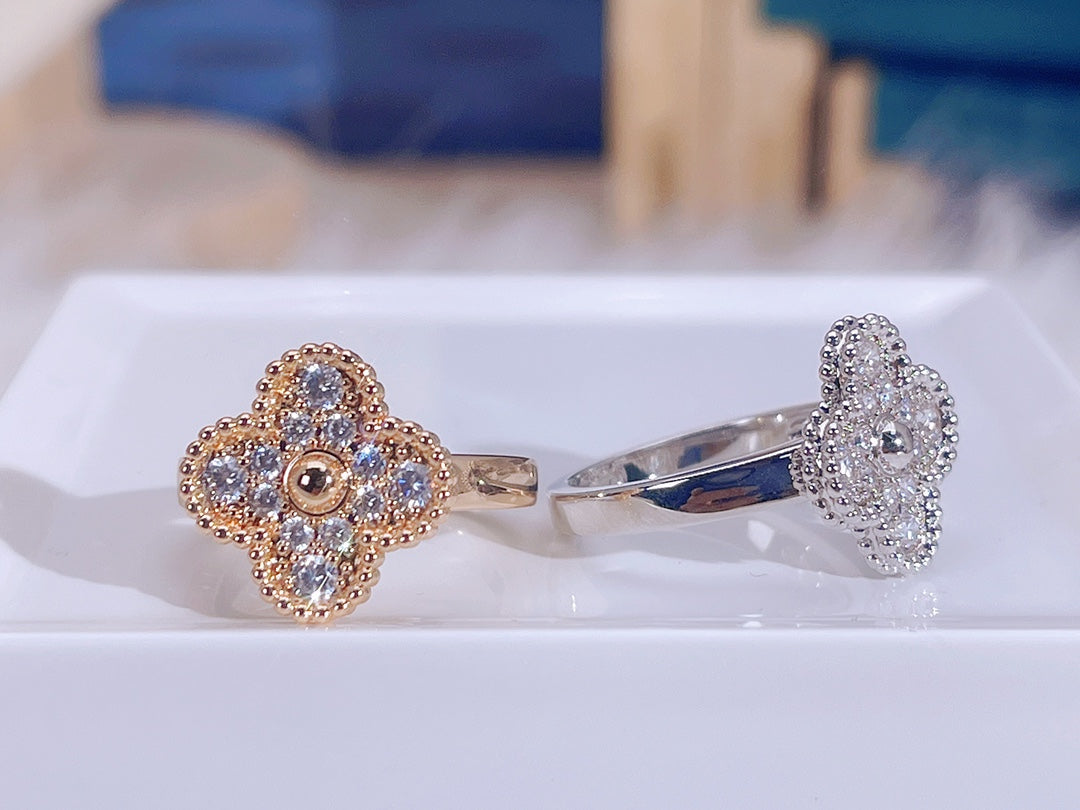 [OrnoraJewelry]CLOVER DIAMOND RING