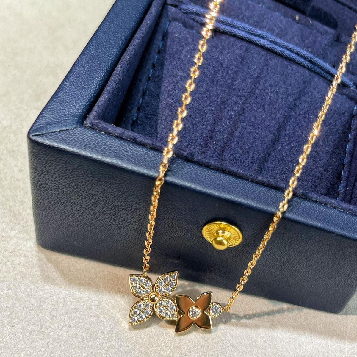[OrnoraJewelry]OrnoraBLOSSOM NECKLACE PINK GOLD DIAMONDS