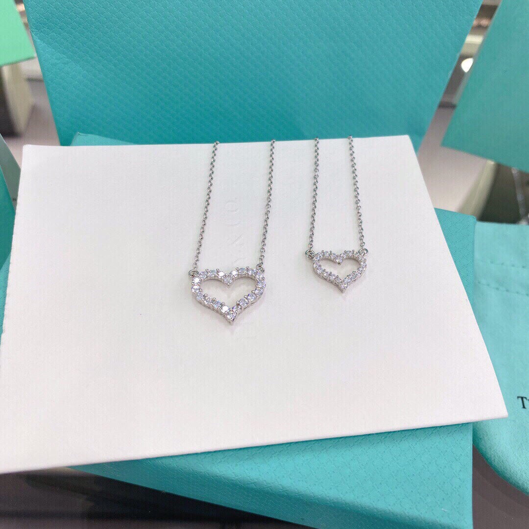 [Ornora Jewelry]HEART-SHAPED DIAMOND NECKLACE