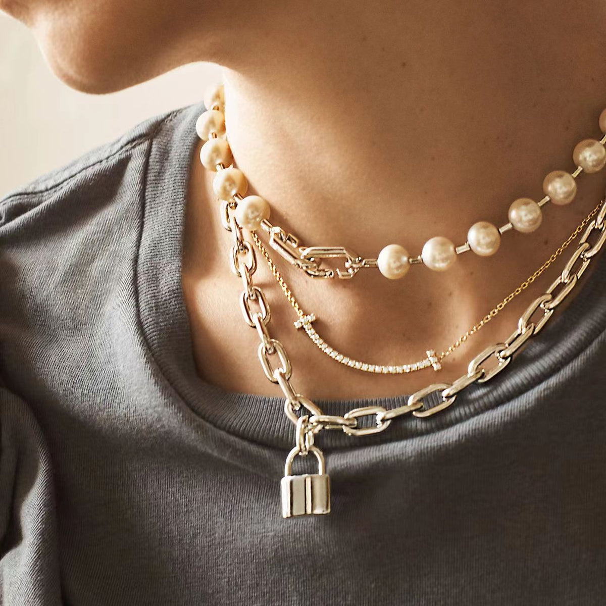 [Ornora Jewelry]HARDWEAR PEARL WRAP NECKLACE